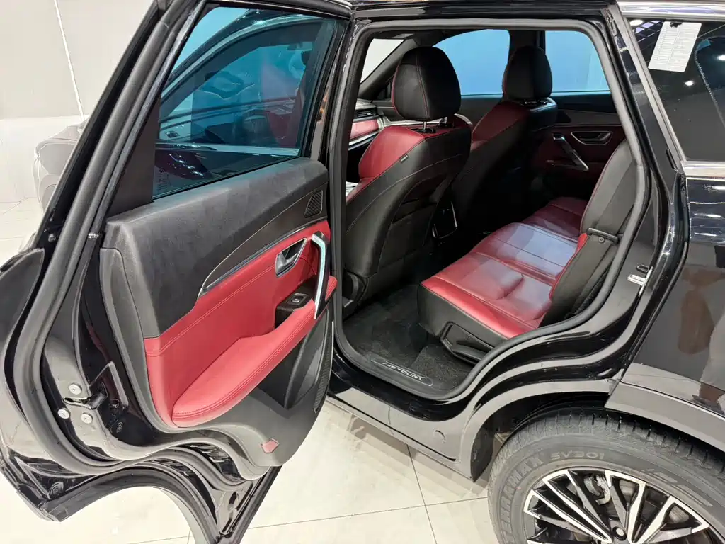 Jetour X70 PLUS 2022 — фото 15