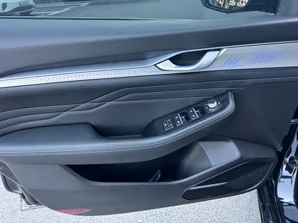 Geely Xingrui 2025