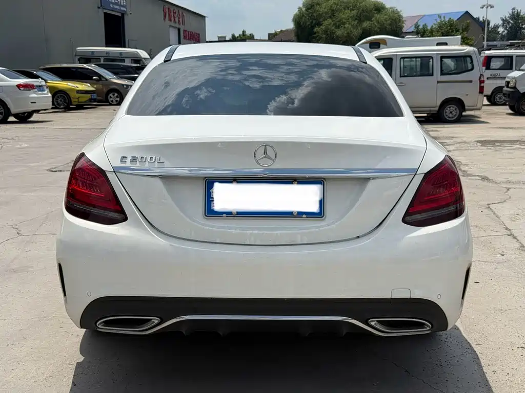Mercedes-Benz C-Class 2020