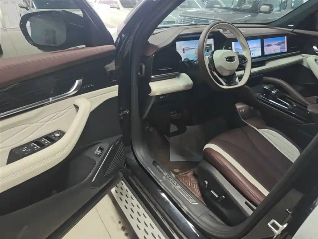 Geely Xingyue L 2023 — фото 16