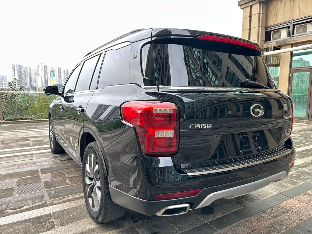 GAC Motor Trumpchi GS8 2016 — фото 4