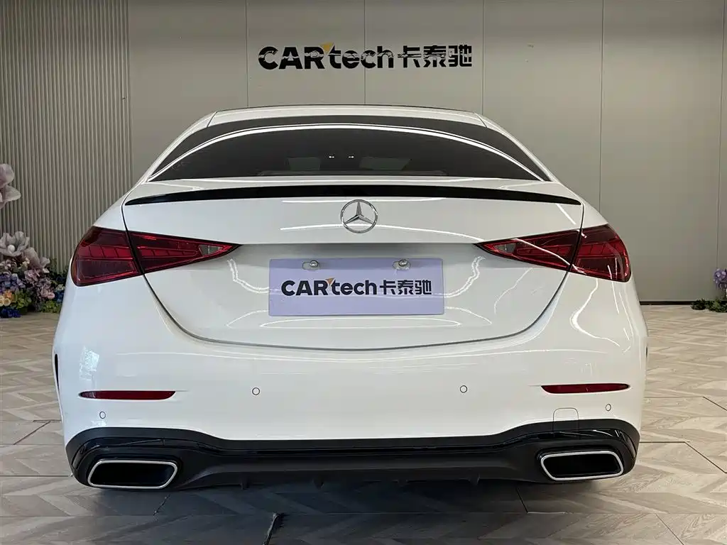 Mercedes-Benz C-Class 2023 — фото 6