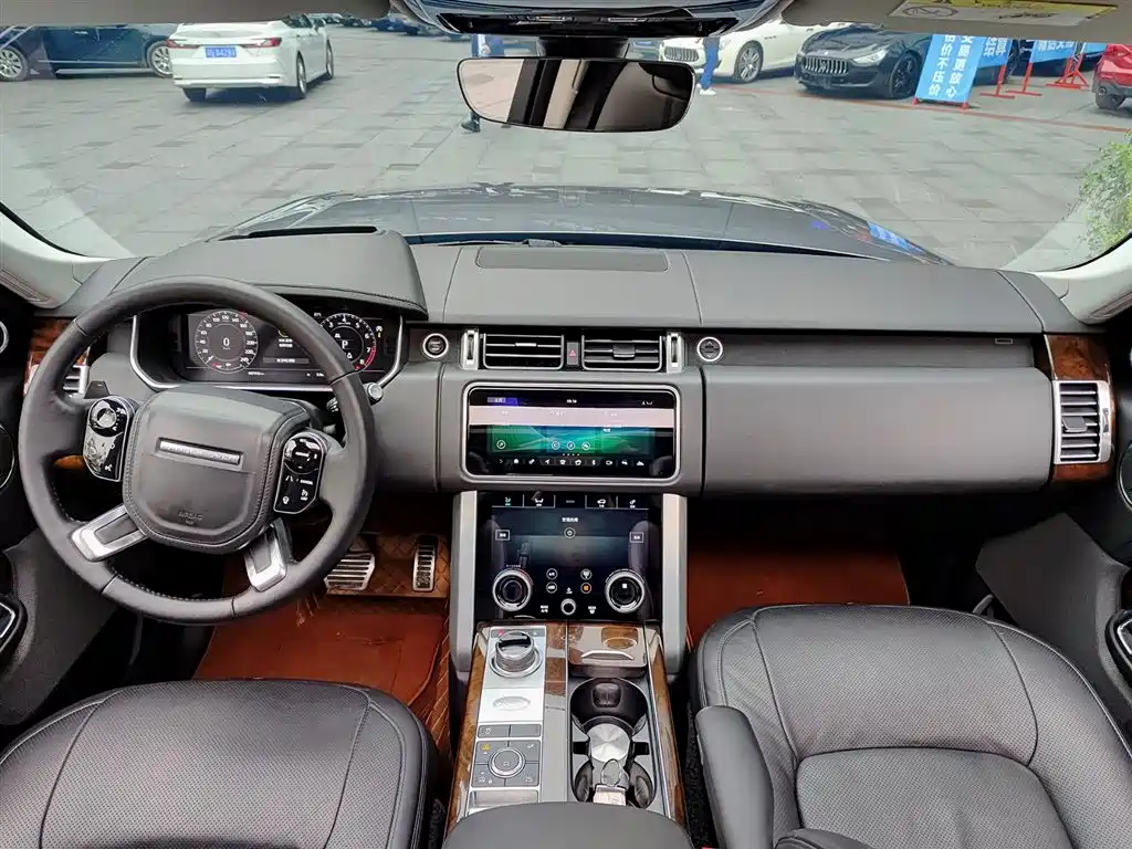 Land Rover Range Rover 2021 — фото 10