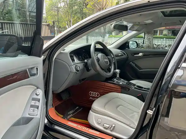 Audi A4L 2016