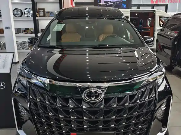 Toyota Granvia 2026