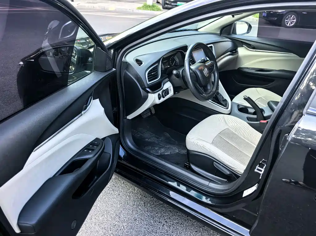 Buick Excelle 2016