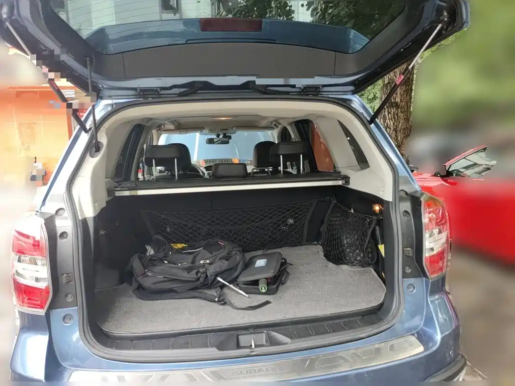 Subaru Forester 2014 — фото 10