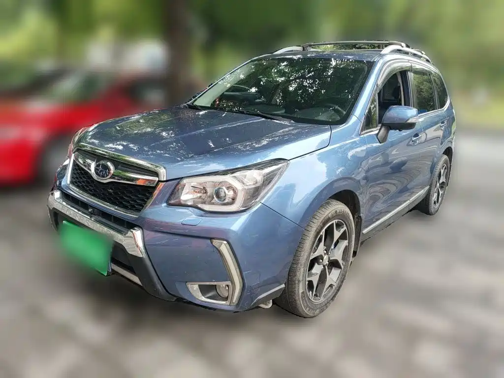 Subaru Forester 2014 — фото 2