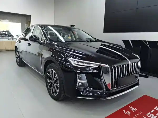 Hongqi H5 PHEV 2025