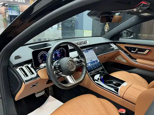 Mercedes-Benz S-Class 2021