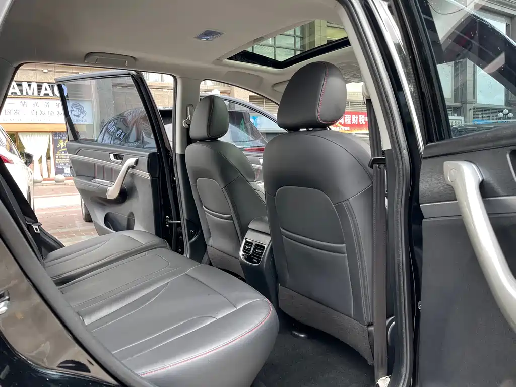 Haval M6 2019 — фото 13
