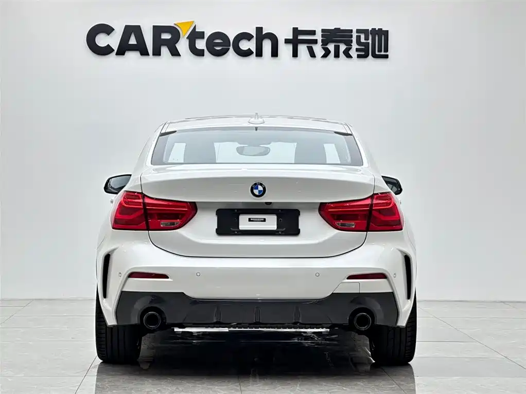 BMW 1 Series 2021 — фото 4