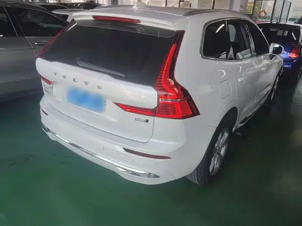 Volvo XC60 2021