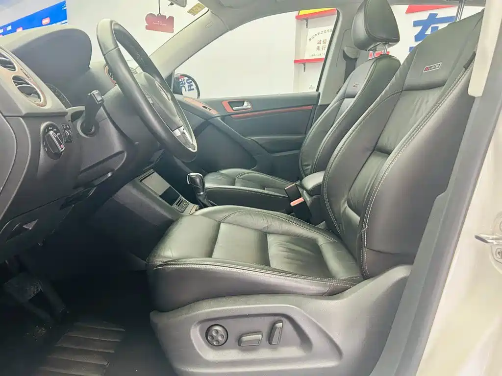 Volkswagen Tiguan 2015 — фото 19