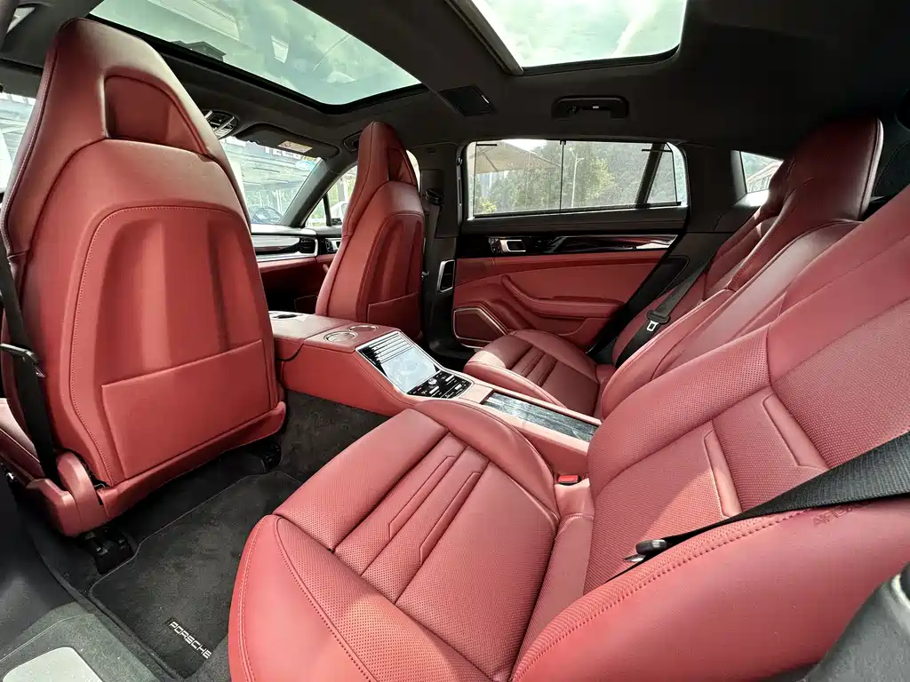 Porsche Panamera 2019 — фото 11