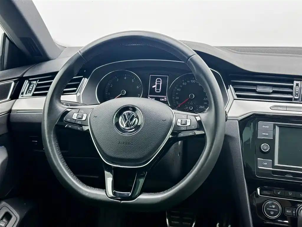 Volkswagen CC 2019 — фото 19