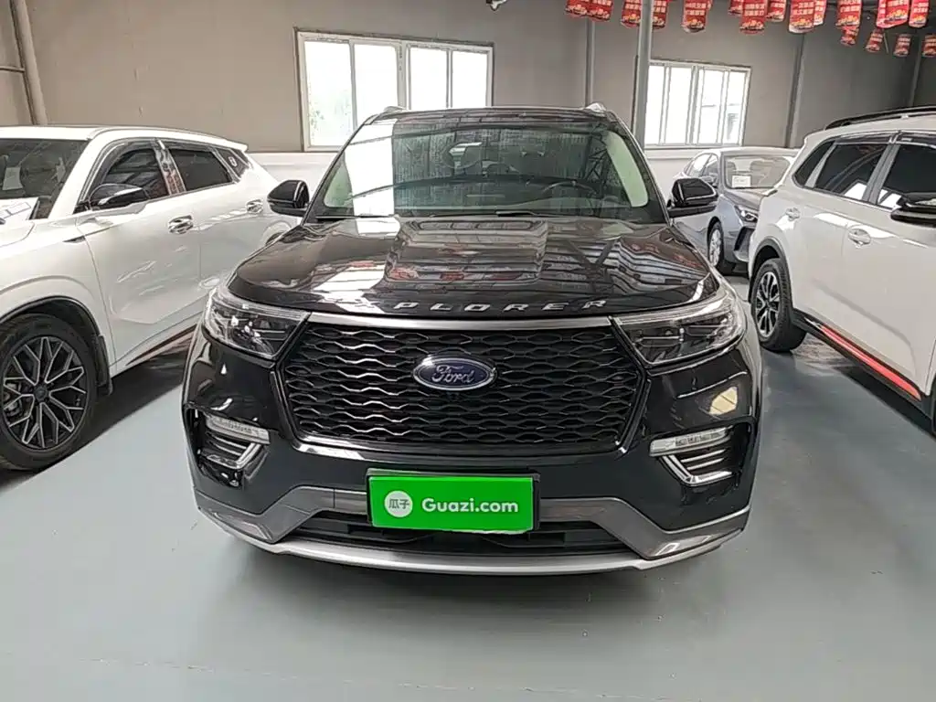 Ford Explorer 2020 — фото 3