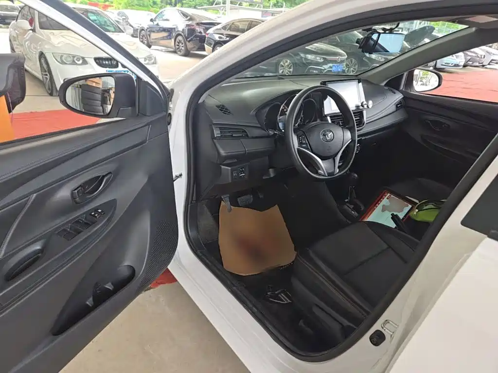 Toyota Vios FS 2021 — фото 16