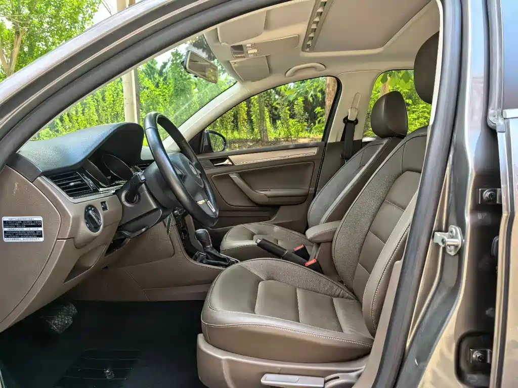 Volkswagen Bora 2014