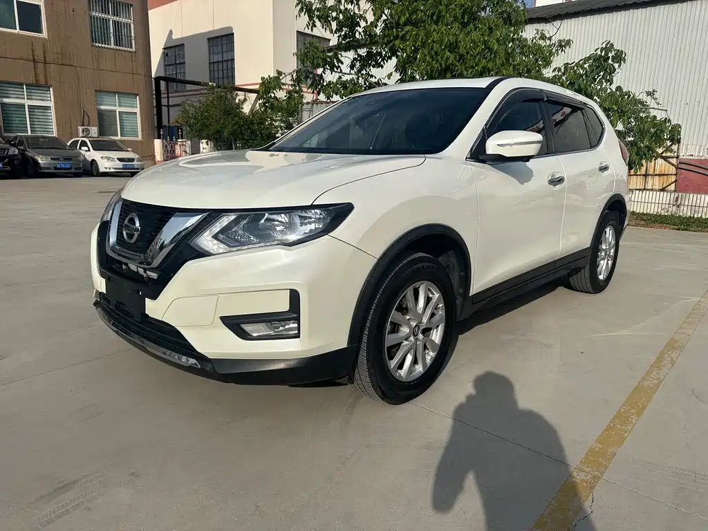 Nissan X-Trail 2019 — фото 1