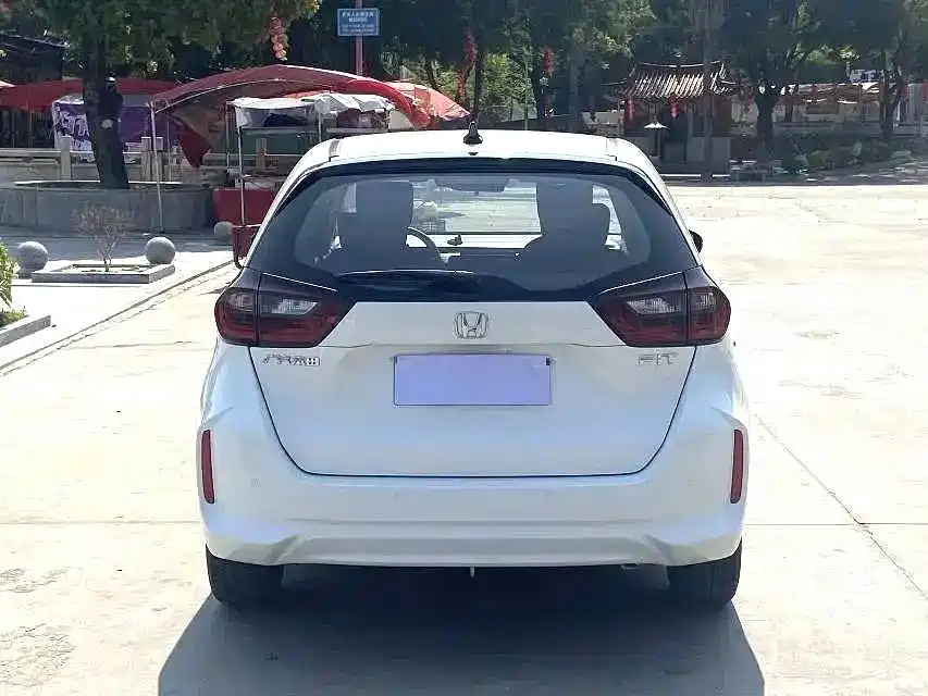 Honda Fit 2023 — фото 8