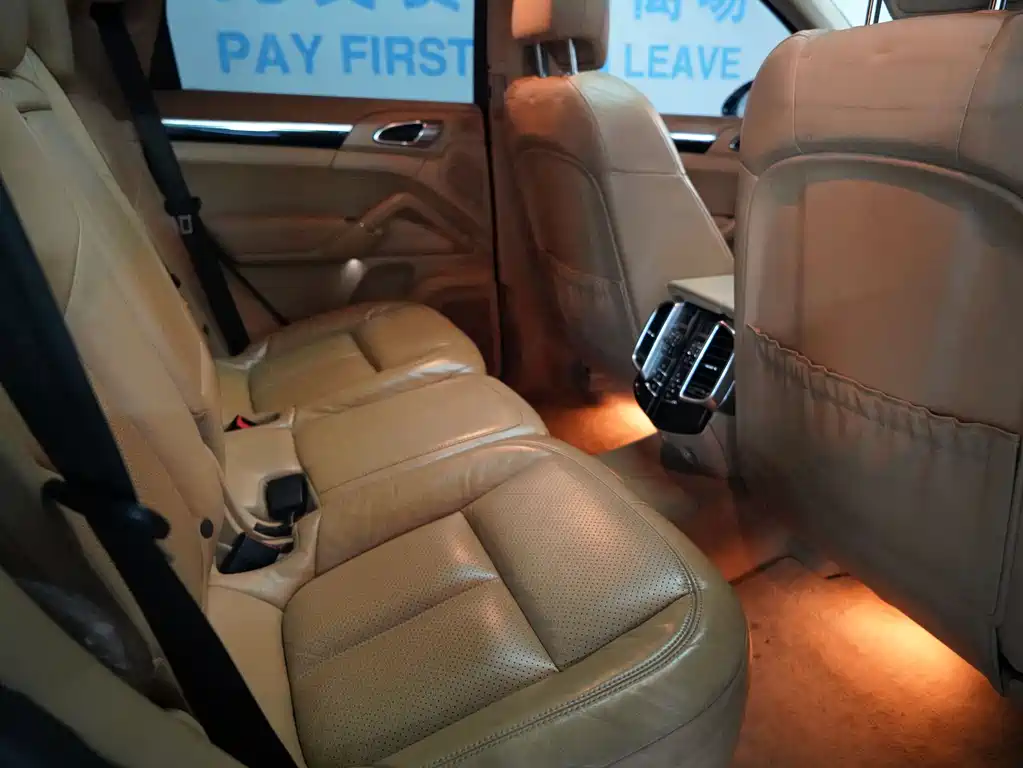 Porsche Cayenne 2015