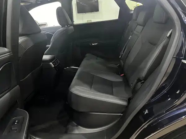 Lexus RX 2025