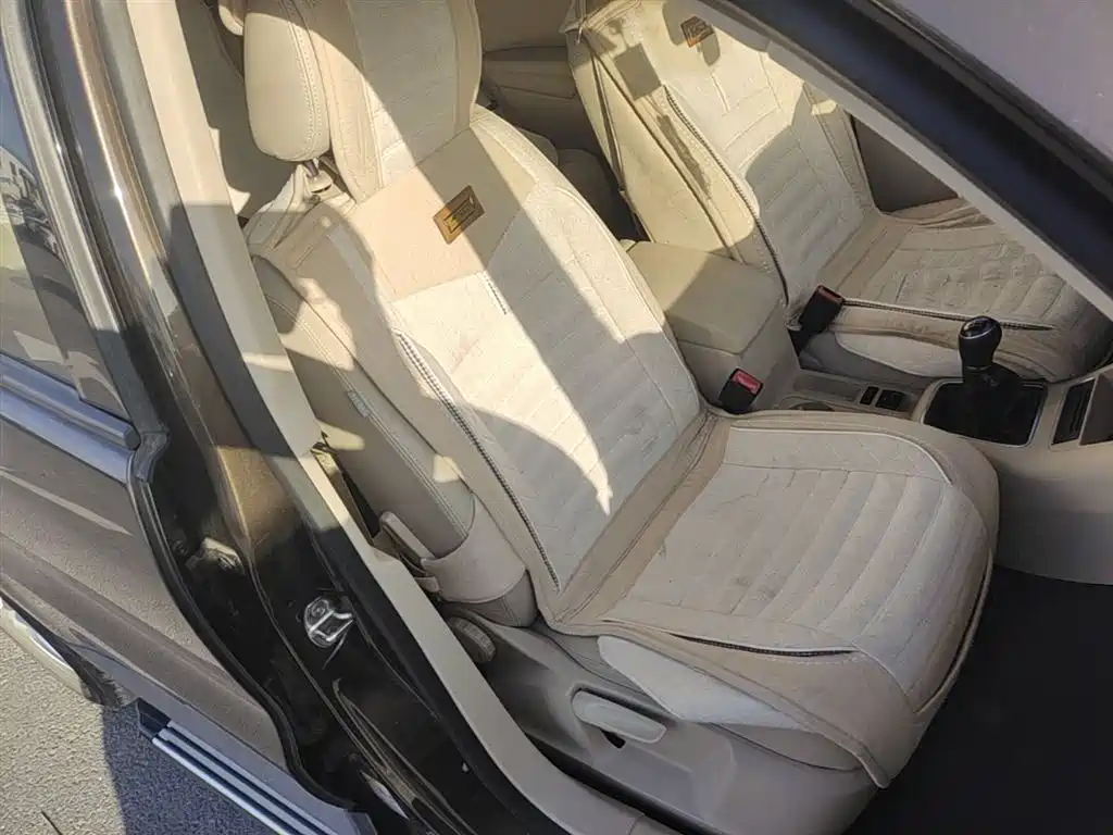 Volkswagen Tiguan 2015 — фото 25