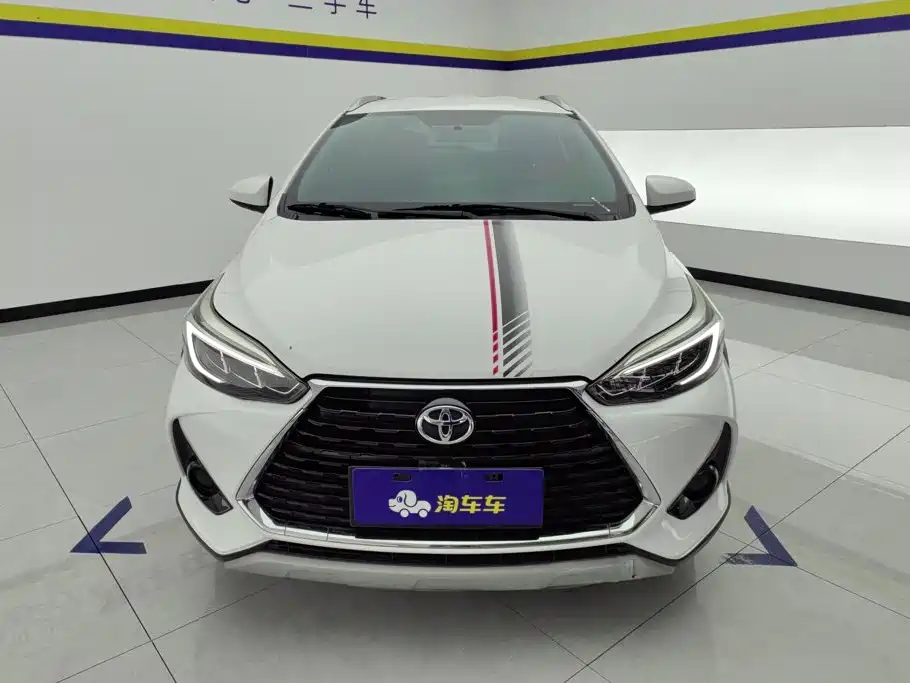 Toyota Yaris L 2021 — фото 2