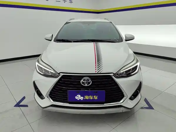 Toyota Yaris L 2021