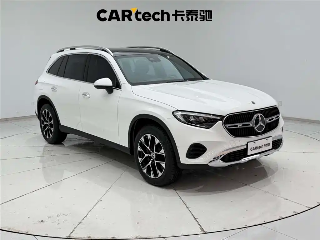 Mercedes-Benz GLC 2023