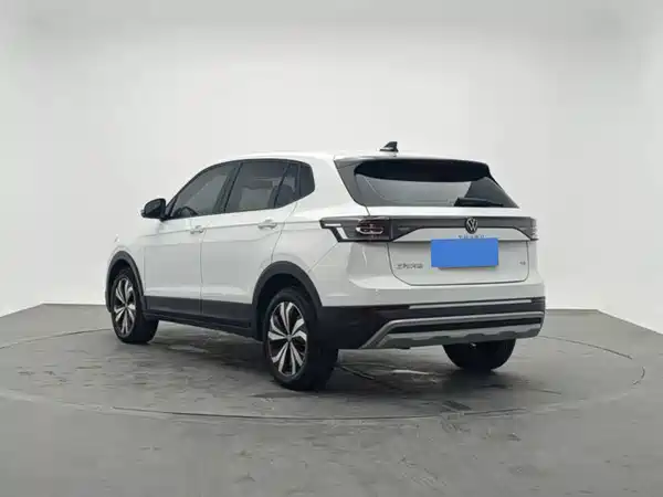 Volkswagen Tharu 2025