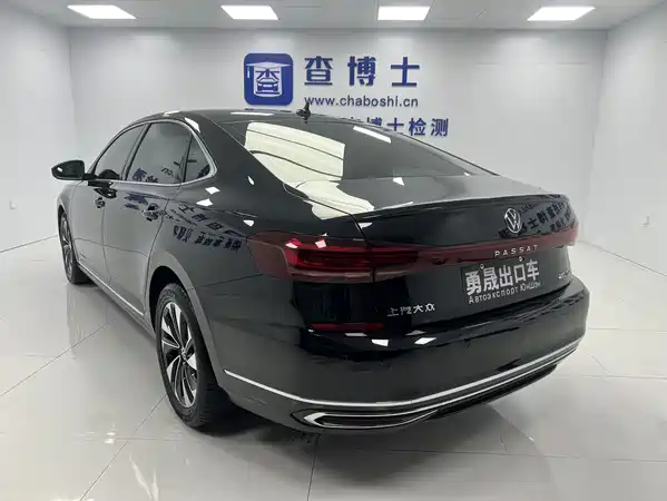 Volkswagen Passat 2021