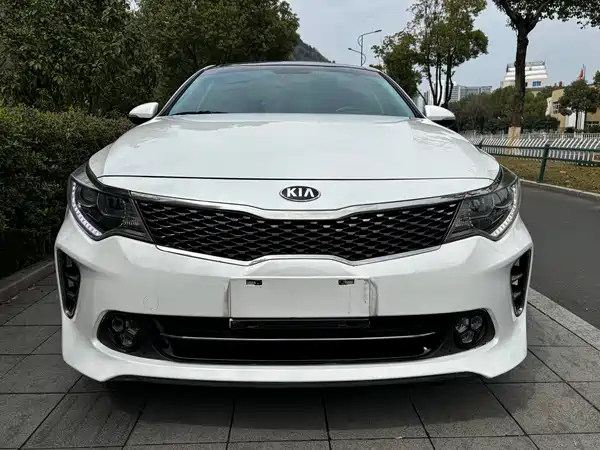 Kia K5 2016