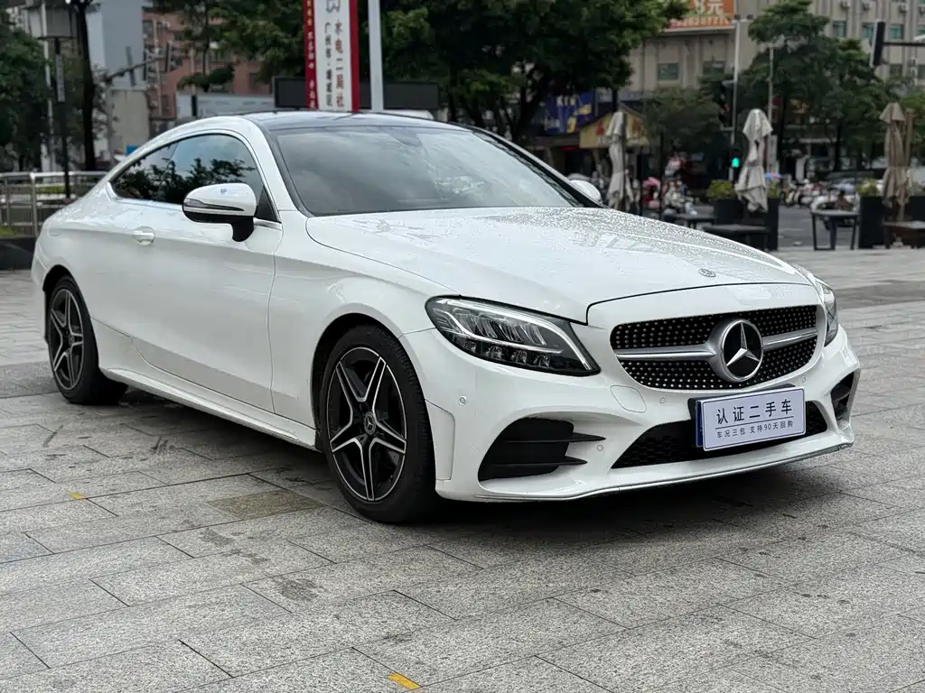 Mercedes-Benz C-Class 2019