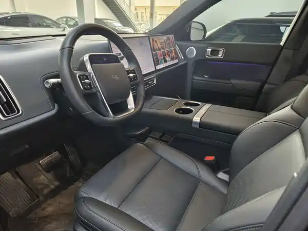 Li Auto L7 2024
