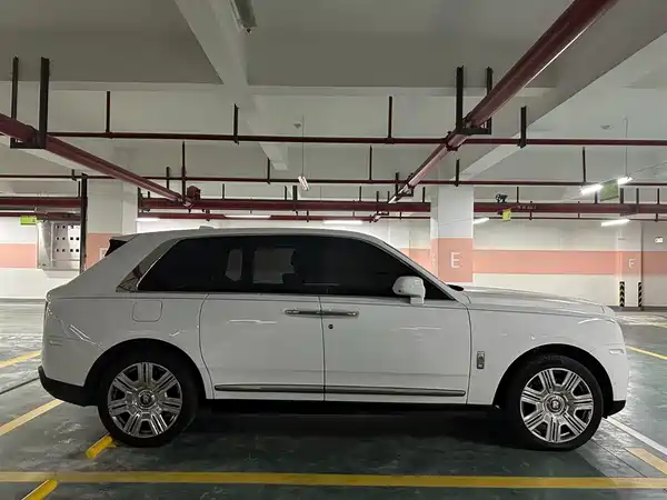 Rolls-Royce Cullinan 2018
