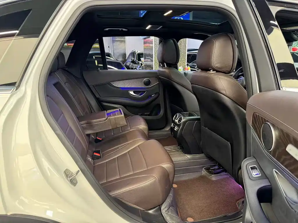 Mercedes-Benz GLC 2020