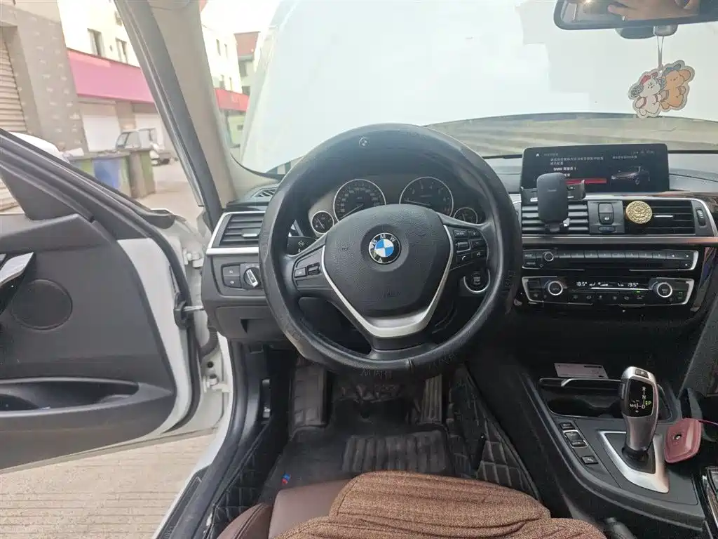 BMW 3 Series 2019