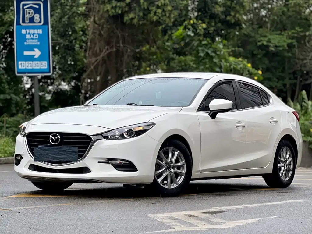 Mazda 3 Axela 2017