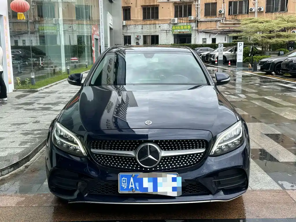 Mercedes-Benz C-Class 2019