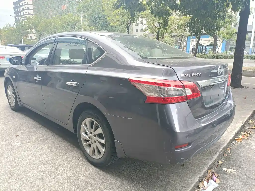 Nissan Sylphy 2013 — фото 11
