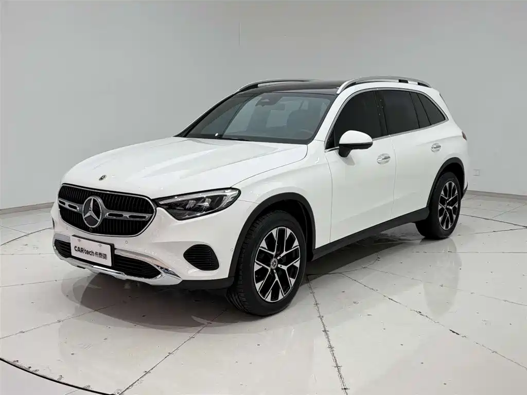 Mercedes-Benz GLC 2023
