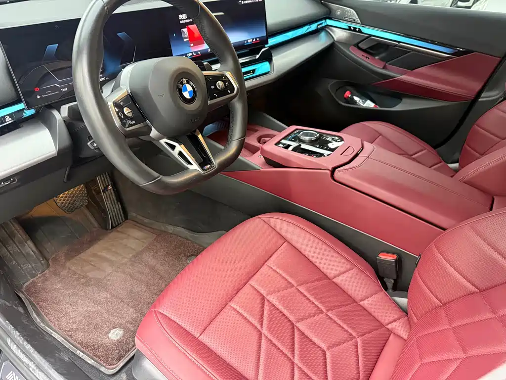 BMW 5 Series 2024