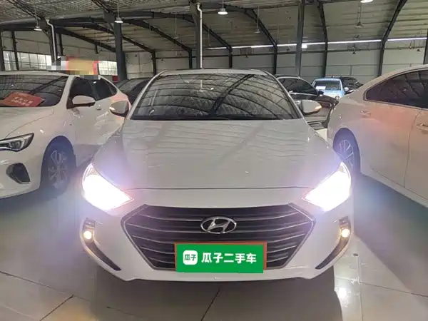 Hyundai Celesta 2018