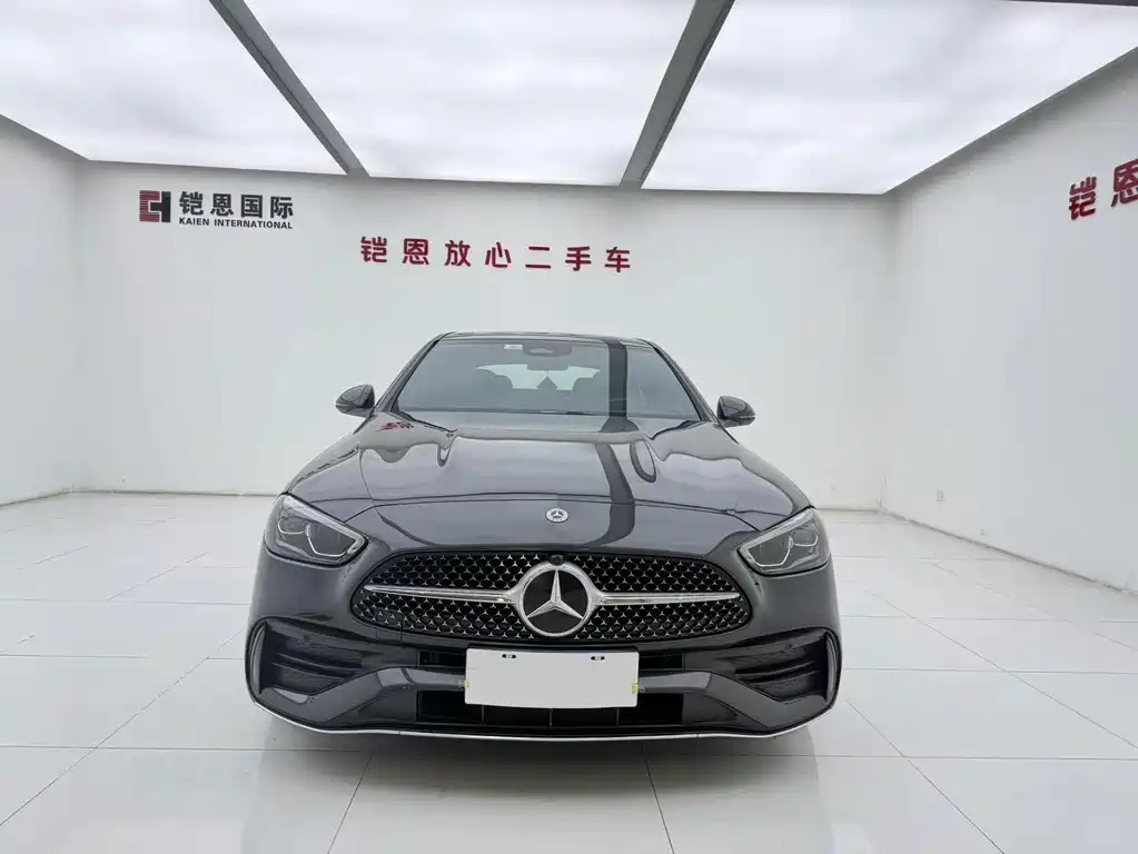 Mercedes-Benz C-Class 2023 — фото 2