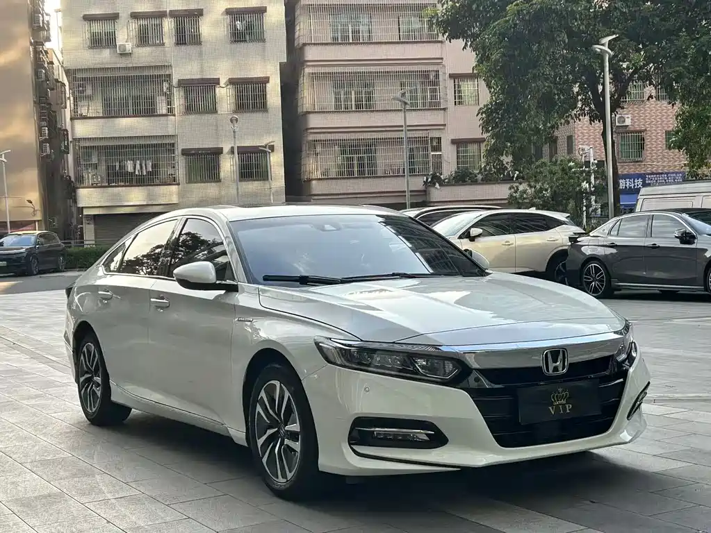 Honda Accord 2020 — фото 1