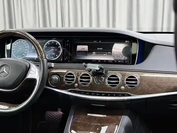 Mercedes-Benz S-Class 2015