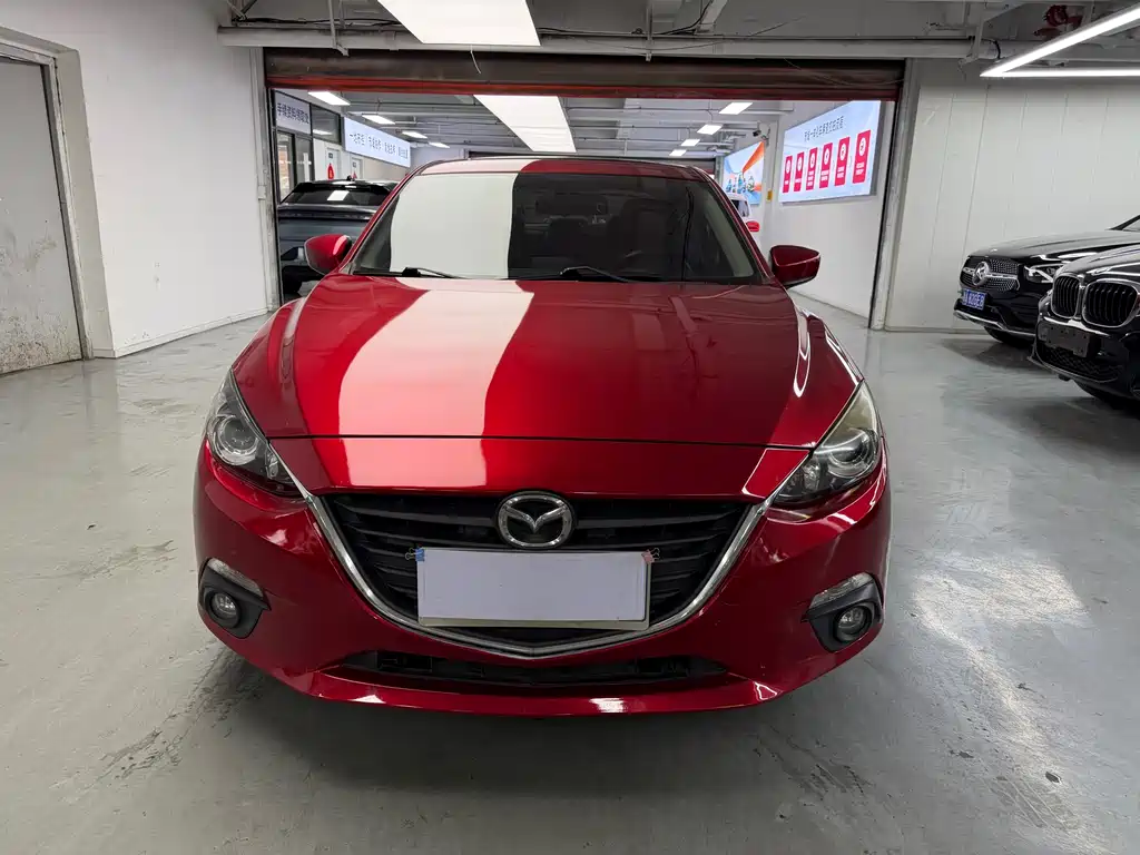 Mazda 3 Angkesela 2015