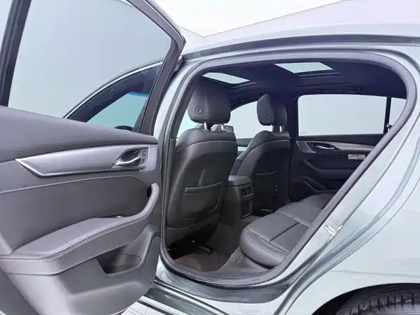 Cadillac CT5 2023